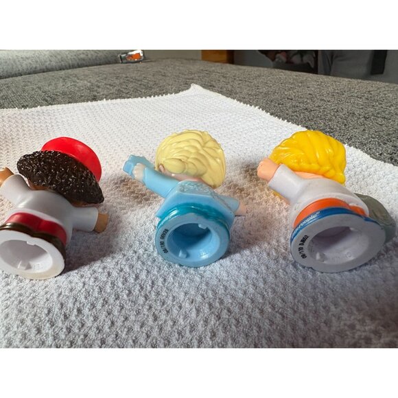 Fisher-Price Little People Figures Set Of 3 Featuring Elsa Astronaut & Conductor - Picture 4 of 4